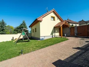 Pronájem rodinného domu, Praha - Řeporyje, Draženovská, 250 m2