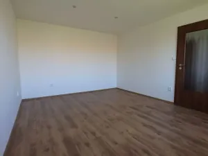 Pronájem rodinného domu, Holubice, 171 m2