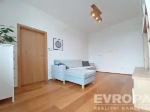 Prodej bytu 2+kk, Olomouc, Jeremenkova, 54 m2