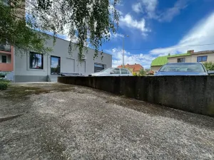 Pronájem výrobních prostor, Praha - Horní Počernice, Komárovská, 210 m2