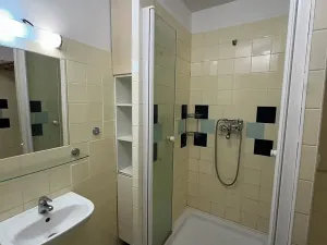 Pronájem bytu 2+kk, Kladno, Italská, 40 m2