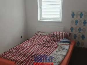 Pronájem rodinného domu, Týn nad Vltavou, Komzákova, 120 m2