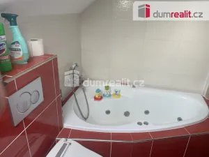 Prodej rodinného domu, Hradešín, 140 m2