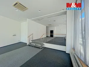 Pronájem obchodního prostoru, Ústí nad Labem - Ústí nad Labem-centrum, Velká Hradební, 280 m2