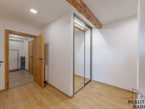 Prodej obchodního prostoru, Jeseník, nám. Svobody, 356 m2