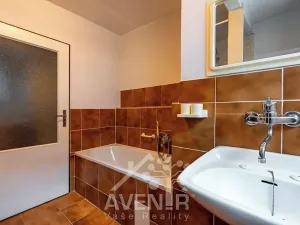 Prodej rodinného domu, Mukařov, 189 m2