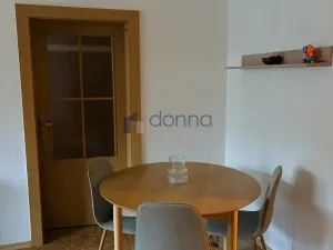 Pronájem bytu 5+kk, Praha, Kovanecká, 85 m2