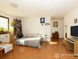 Prodej bytu 2+kk, Praha - Košíře, Musílkova, 59 m2