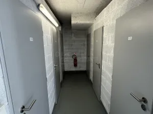 Pronájem bytu 2+kk, Praha, Bermanova, 45 m2