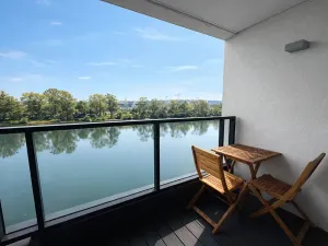 Prodej bytu 2+kk, Praha - Holešovice, 57 m2