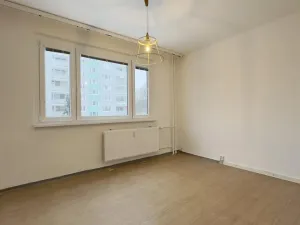 Prodej bytu 3+1, Cvikov - Cvikov II, Sídliště, 68 m2