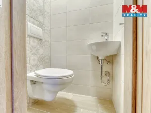 Prodej bytu 3+1, Plzeň - Lobzy, Pod Vrchem, 62 m2