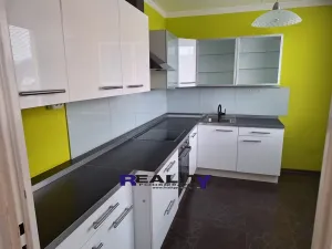 Pronájem bytu 2+1, Žatec, Příkrá, 54 m2