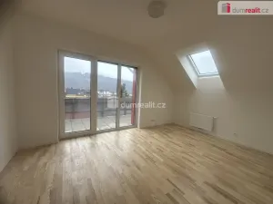 Pronájem bytu 3+kk, Dobřichovice, Pražská, 82 m2