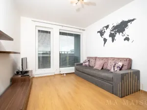 Pronájem bytu 2+kk, Praha - Uhříněves, Václava Trojana, 45 m2