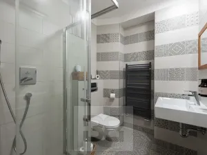 Prodej bytu 2+1, Praha - Nové Město, Ve Smečkách, 66 m2