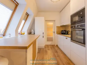 Prodej bytu 2+kk, Znojmo, Gagarinova, 39 m2