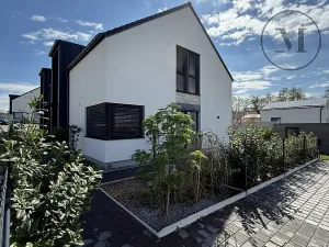 Prodej rodinného domu, Vráto, Na Pěšině, 142 m2