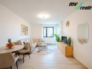 Prodej bytu 4+kk, Poděbrady, Dykova, 81 m2