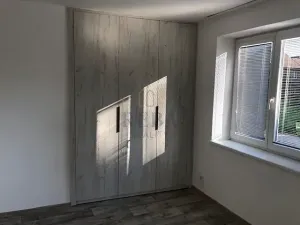 Pronájem bytu 2+kk, Karlovy Vary, Lipová, 50 m2