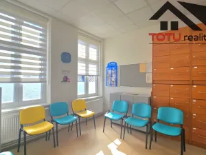Prodej ordinace, Hronov, Havlíčkova, 1174 m2