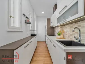 Prodej bytu 2+kk, Hradec Králové, Škroupova, 47 m2