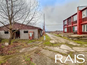 Prodej komerčního pozemku, Mikulčice, 3646 m2