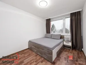 Prodej bytu 3+1, Praha - Černý Most, Doležalova, 78 m2