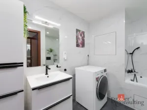 Prodej bytu 3+1, Praha - Černý Most, Doležalova, 78 m2