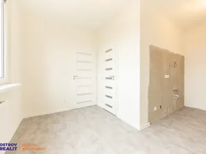 Prodej bytu 3+1, Šumperk, Prievidzská, 63 m2