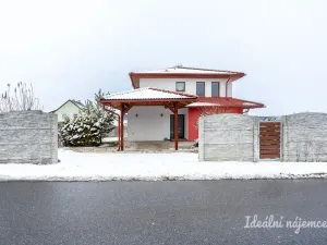 Pronájem bytu 5+1, Šestajovice, Sukova, 204 m2