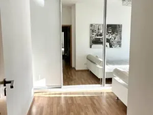 Pronájem bytu 3+kk, Praha - Holešovice, Tusarova, 76 m2