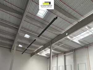 Pronájem skladu, Vrskmaň, Průmyslová, 4300 m2