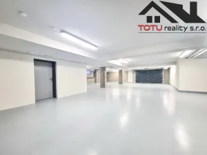 Pronájem garážového stání, Jaroměř, Josefa Šímy, 12 m2