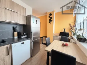 Prodej bytu 3+1, Tachov, Zárečná, 58 m2