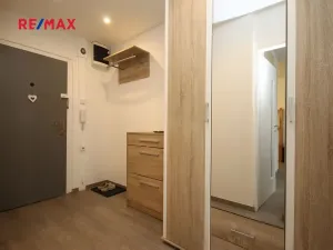 Pronájem bytu 2+kk, Praha - Hlubočepy, Werichova, 45 m2