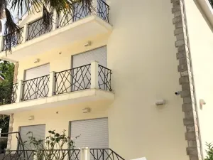 Prodej rodinného domu, Столив, Černá Hora, 330 m2