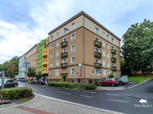 Prodej obchodního prostoru, Karlovy Vary, Vítězná, 147 m2