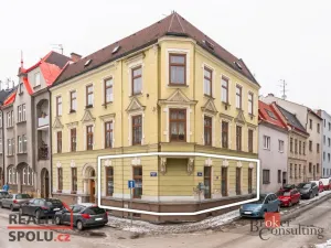 Prodej bytu 3+kk, Trutnov - Střední Předměstí, Jiráskovo náměstí, 78 m2