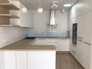 Pronájem rodinného domu, Praha - Ďáblice, Květnová, 172 m2