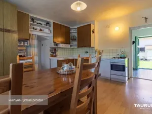 Prodej rodinného domu, Chocenice, 280 m2