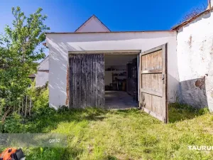Prodej rodinného domu, Chocenice, 280 m2