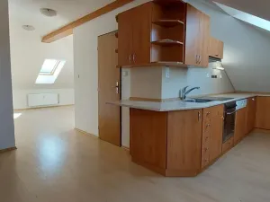 Pronájem bytu 2+1, Valašské Meziříčí, Máchova, 86 m2