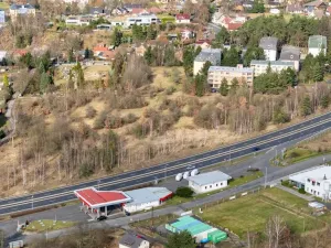 Prodej komerčního pozemku, Dalovice, 11759 m2