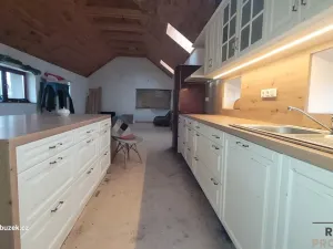 Prodej rodinného domu, Nezamyslice, 150 m2