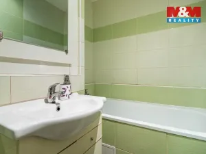 Prodej bytu 4+1, Chomutov, Borová, 76 m2