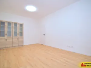 Pronájem bytu 2+kk, Brno, Merhautova, 39 m2