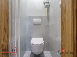 Pronájem bytu 2+1, Sokolov, Karla Čapka, 57 m2