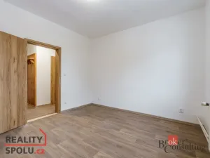 Pronájem bytu 2+1, Sokolov, Karla Čapka, 57 m2