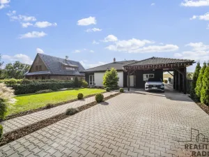 Prodej rodinného domu, Choltice, 200 m2